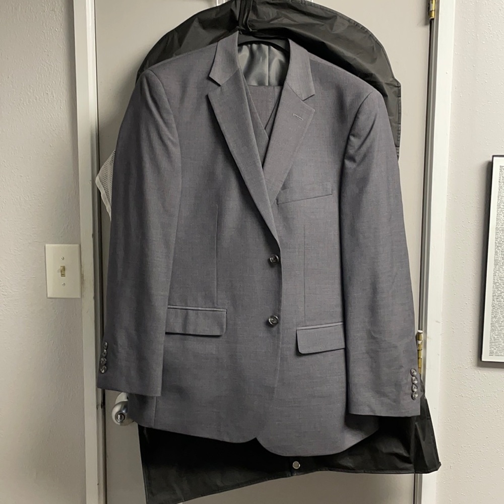 Men’s suit